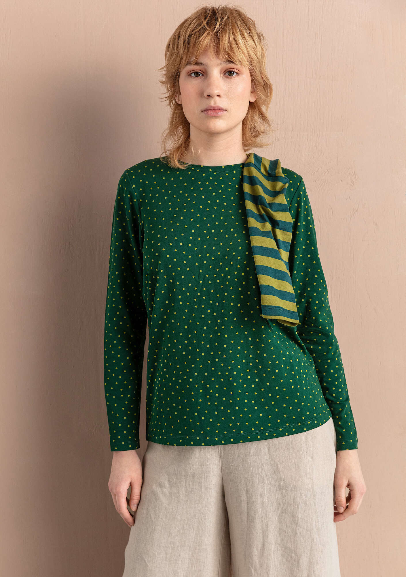“Pytte” jersey top in organic cotton/spandex bottle green/patterned thumbnail