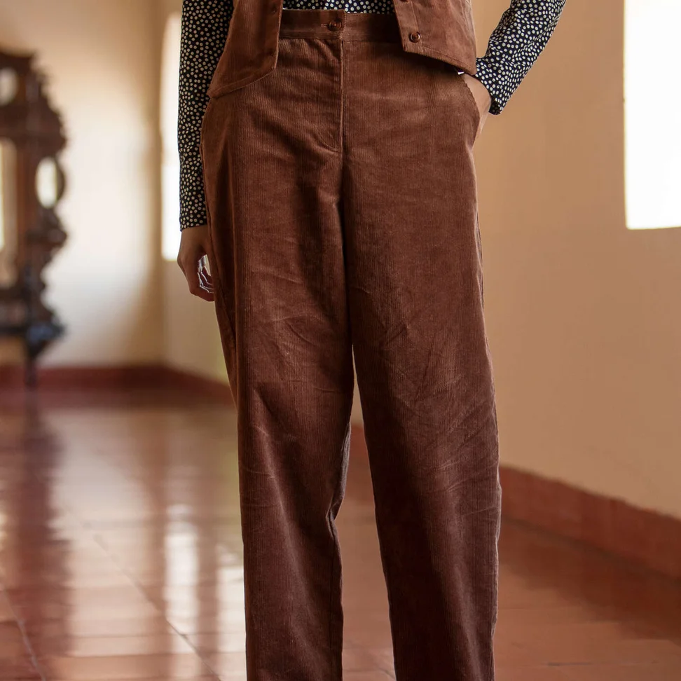 Organic cotton/elastane corduroy trousers - chestnut