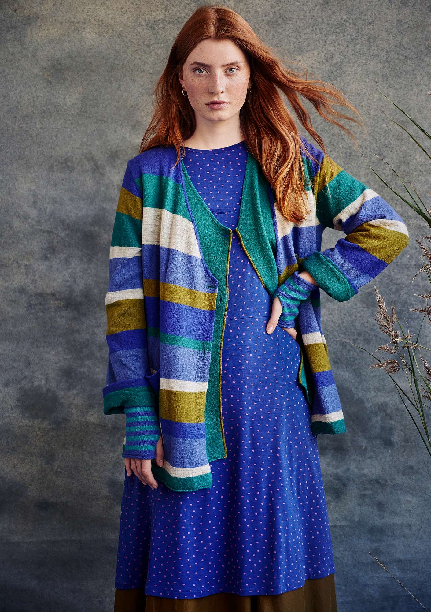 Solid-colour and striped wraparound cardigan crafted from felted wool cobalt blue/patterned thumbnail