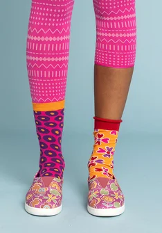 “Jane” cotton fabric flats - hibiscus