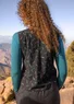 “Feather” woven vest in organic cotton (black L)