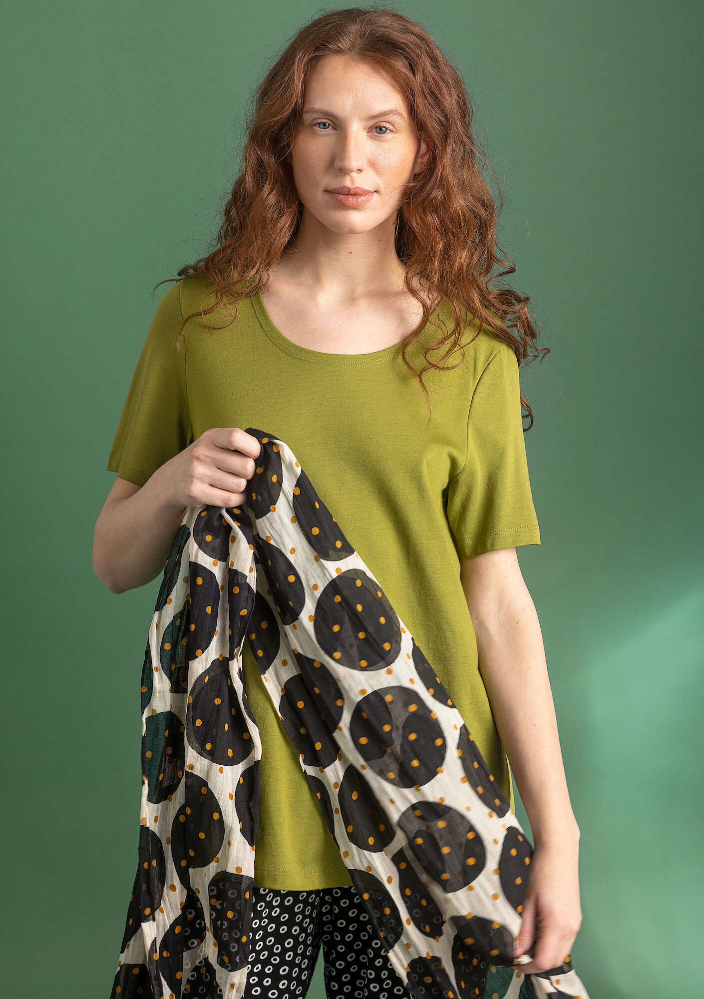 T-shirt  Oriana  i økologisk bomuld/modal mosgrøn thumbnail
