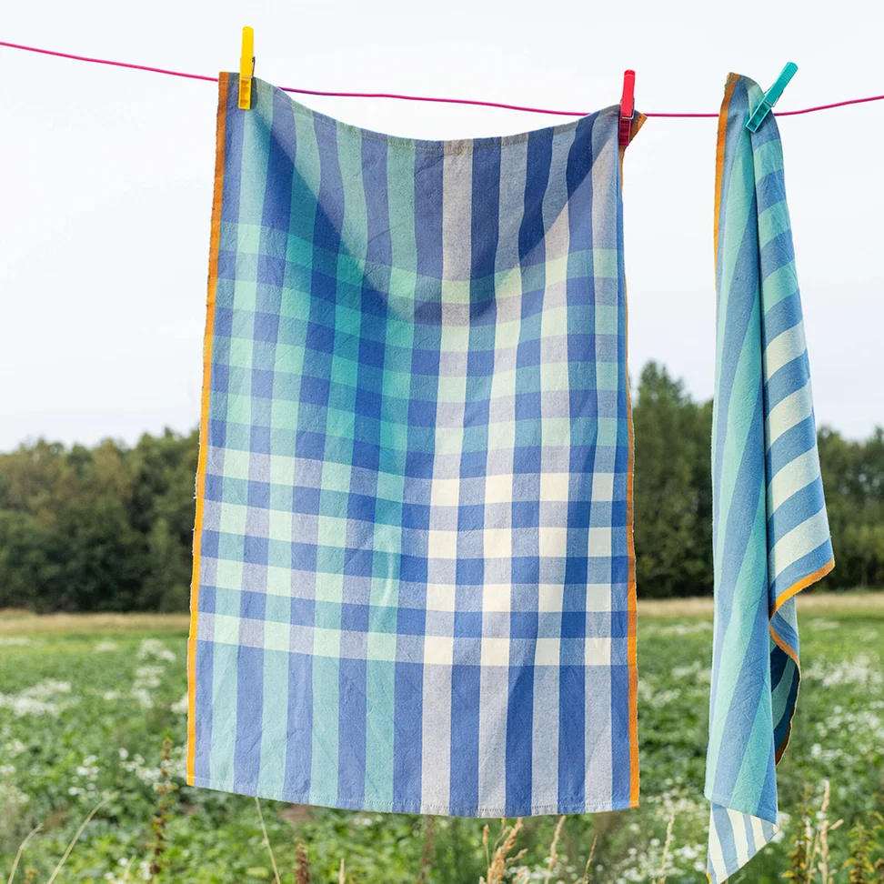 “Trellis” organic cotton tea towel - sea blue