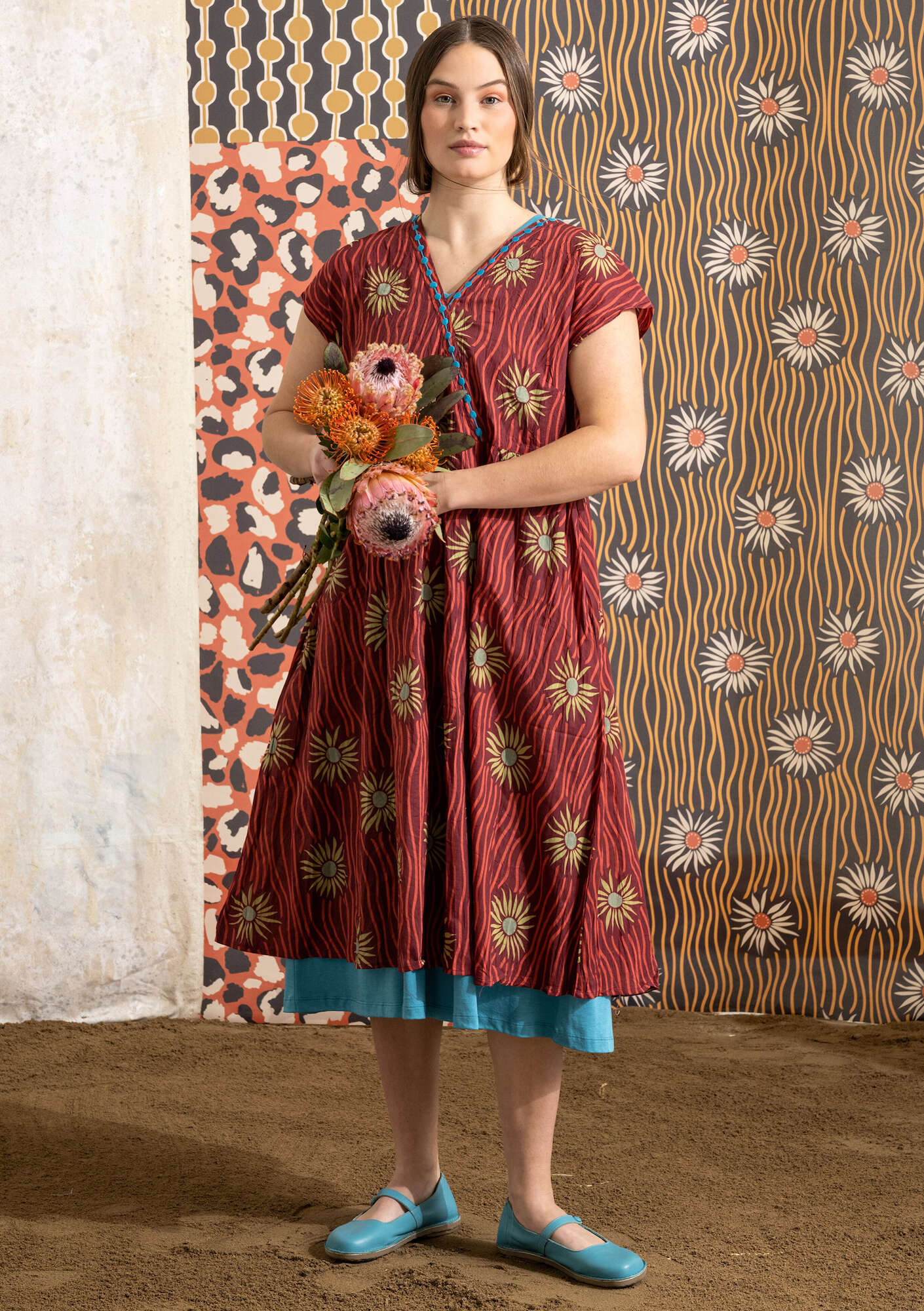 Woven “Makutsi” dress in organic cotton copper thumbnail