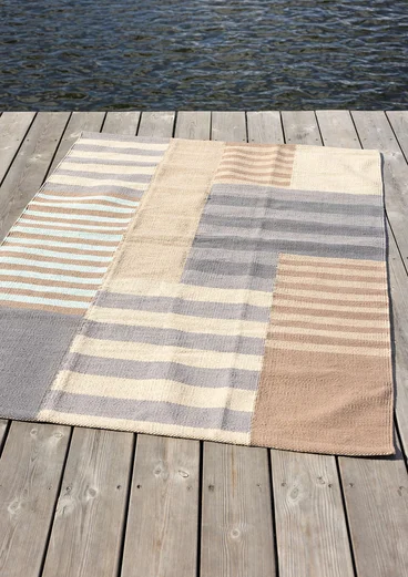 “Suiheisen” organic cotton rug - sandy soil