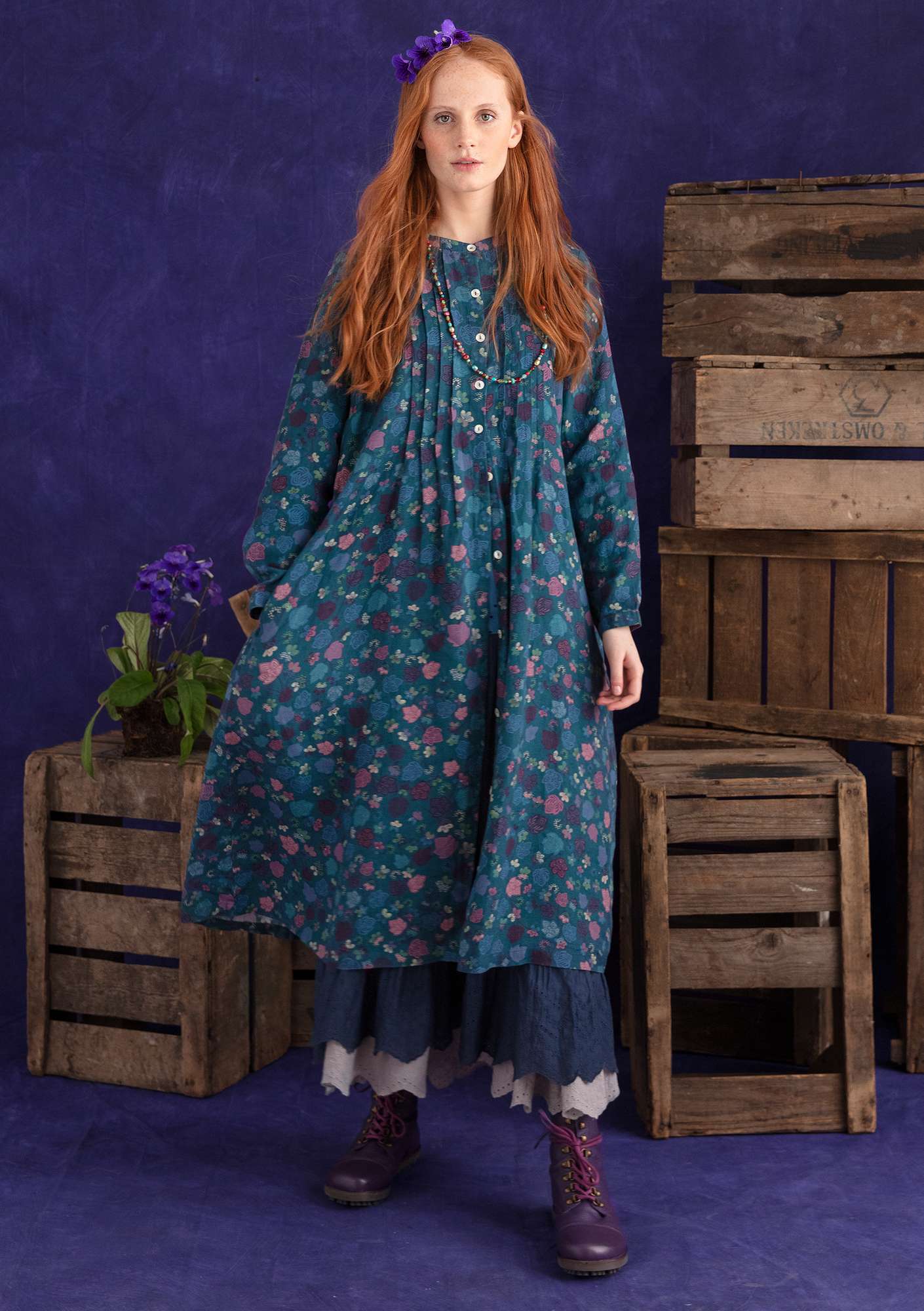 Vevd kjole «Linnea» i hamp indigoblå thumbnail