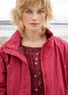 Parka "Lucy" en coton biologique tiss�é (cranberry/motif M)