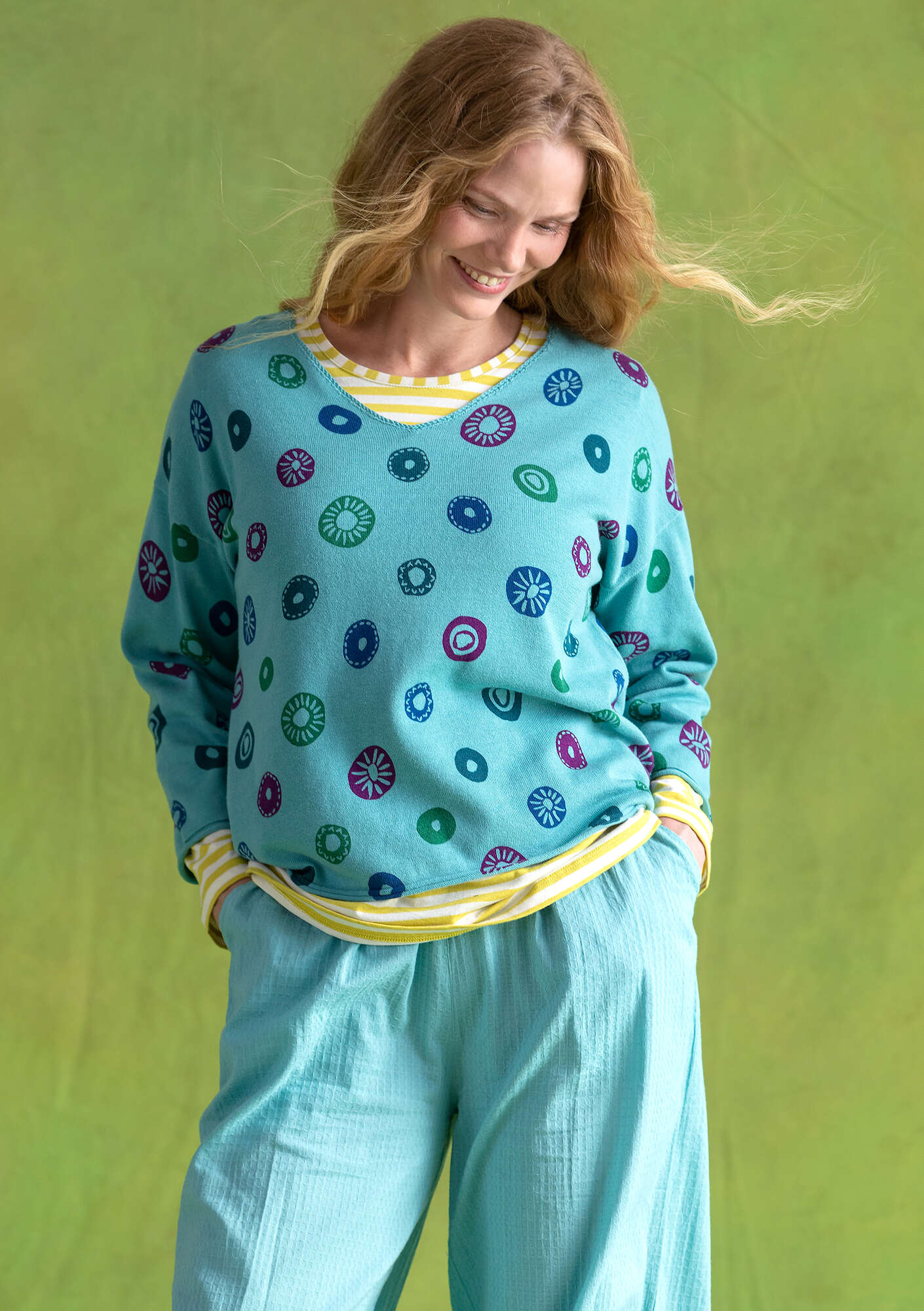 “Hilda” sweater in organic/recycled cotton meadow brook/patterned thumbnail