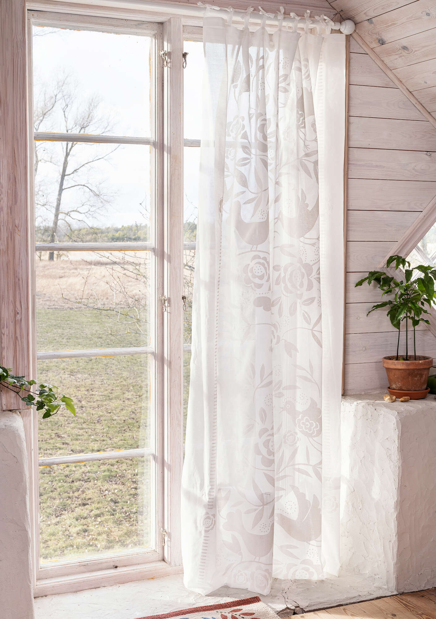 “Ottenby” curtain in organic cotton semi-bleached thumbnail