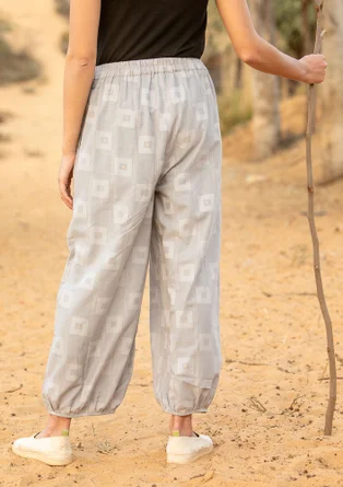 “Cirrus” woven pants in organic cotton - heron