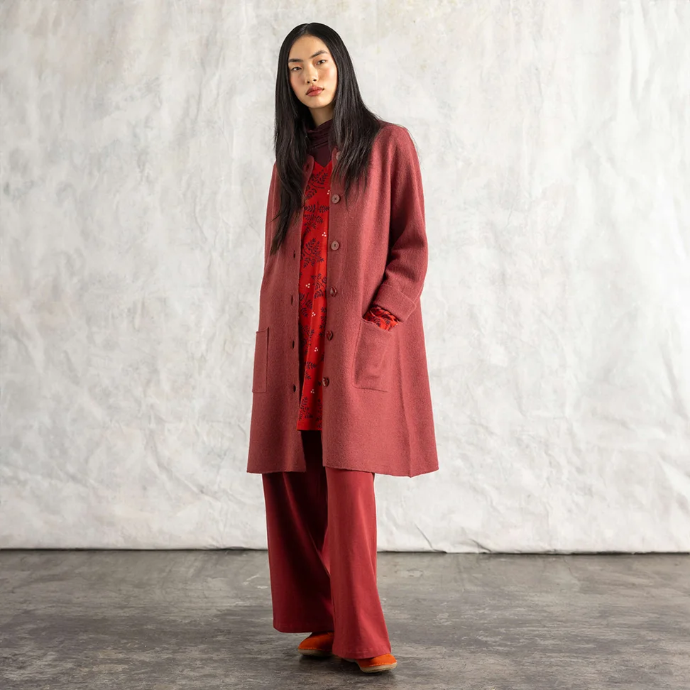 Long cardigan in felted organic wool - dusty red/melange