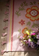 “Petals” kilim rug in organic cotton - ash pink