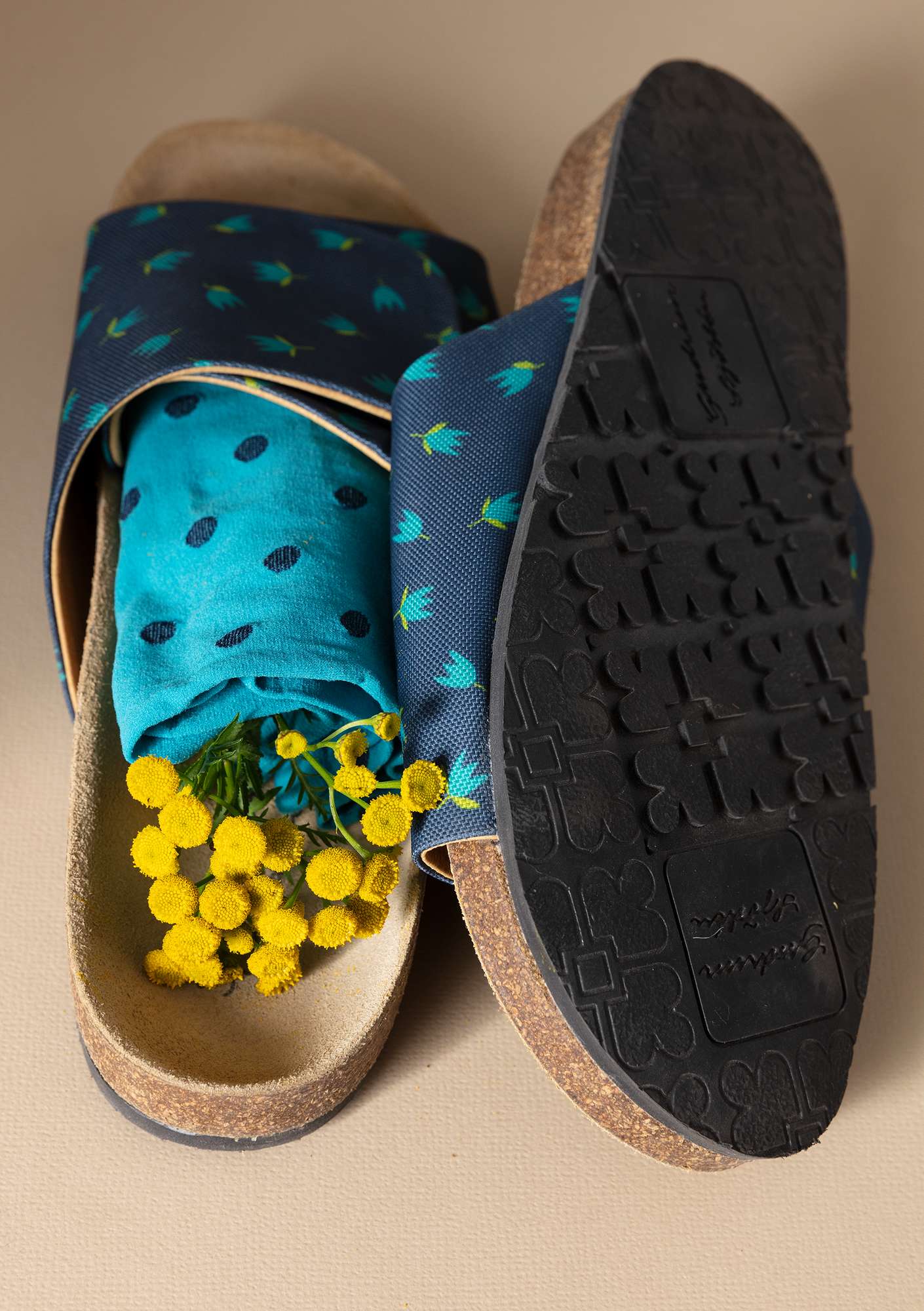 “Amber” sandals in digitally printed fabric indigo thumbnail