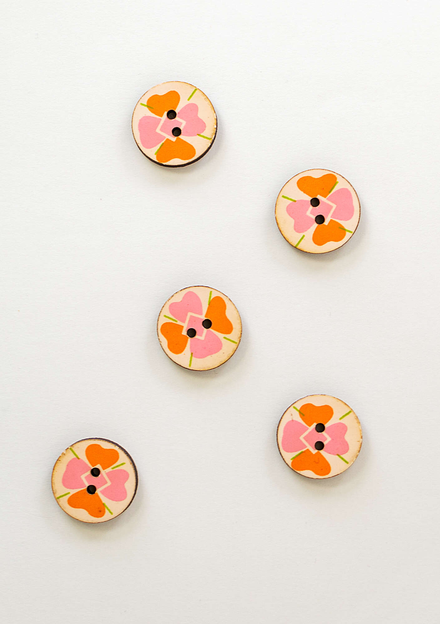 Buttons in recycled wood peony