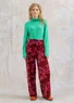 “Cornus” velour pants in organic cotton/recycled polyester (beetroot M)