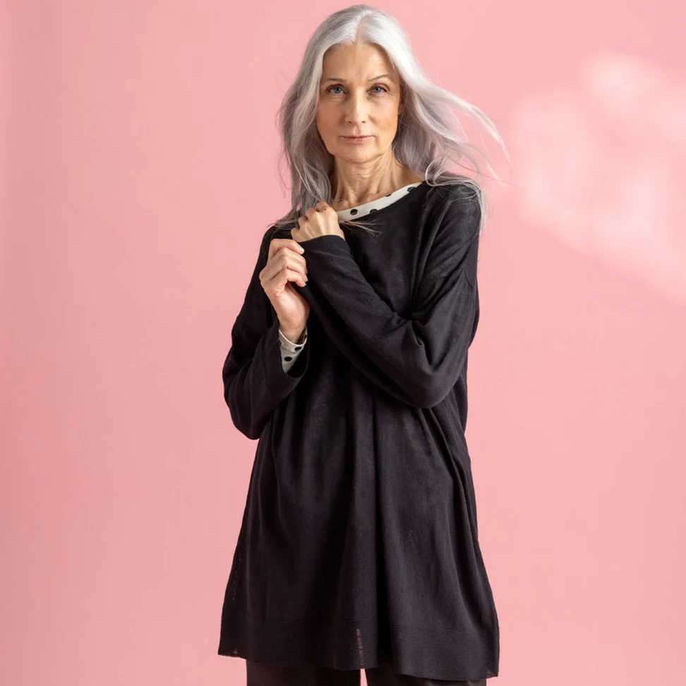 Organic/recycled cotton knitted tunic - black