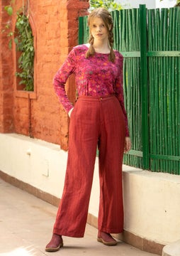 Woodland trousers agate red
