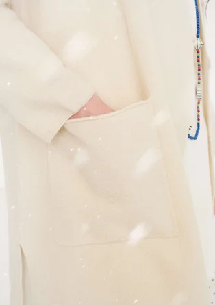 Gilet long "Rimfrost" en laine feutrée - lait d'amande