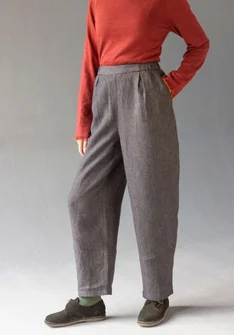Garment-washed woven linen trousers - black