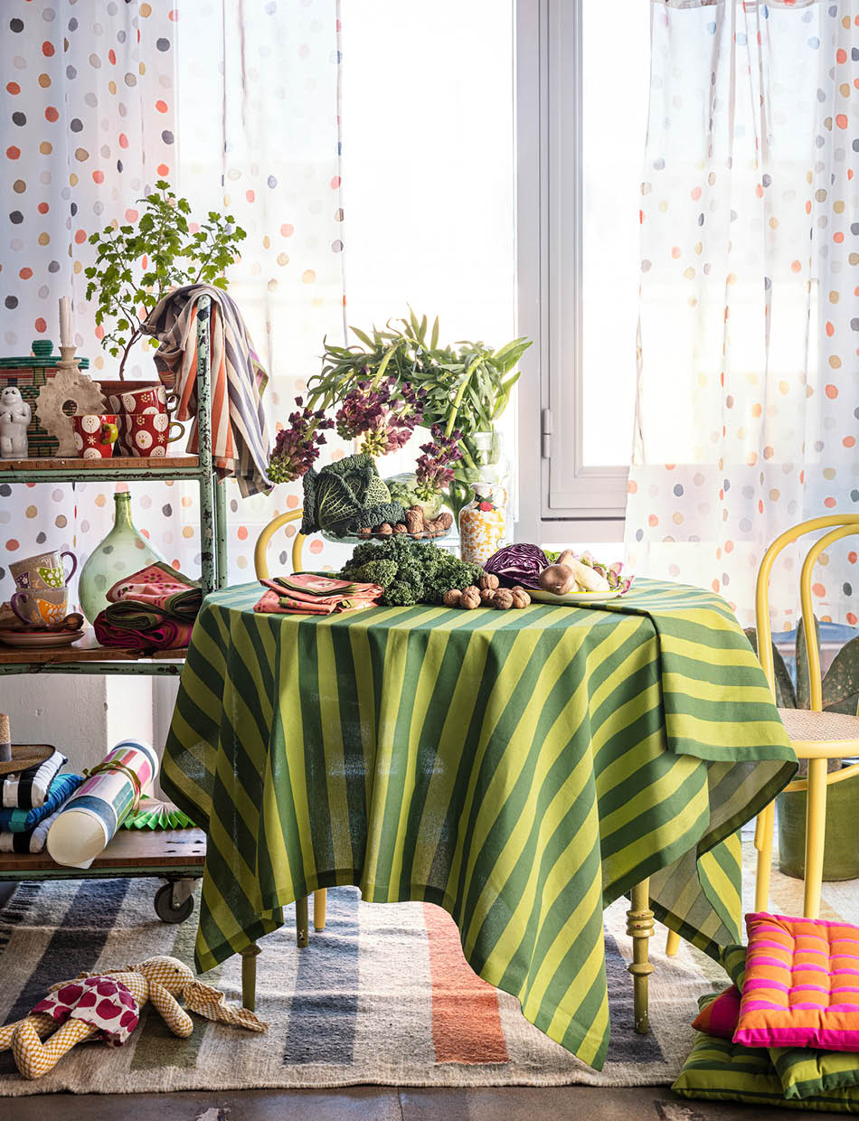 Tablecloth ”Långrand” in organic cotton