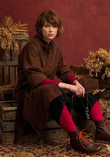 Besticktes Webkleid „Fields“ aus Bio-Baumwolle - dunkelschokolade