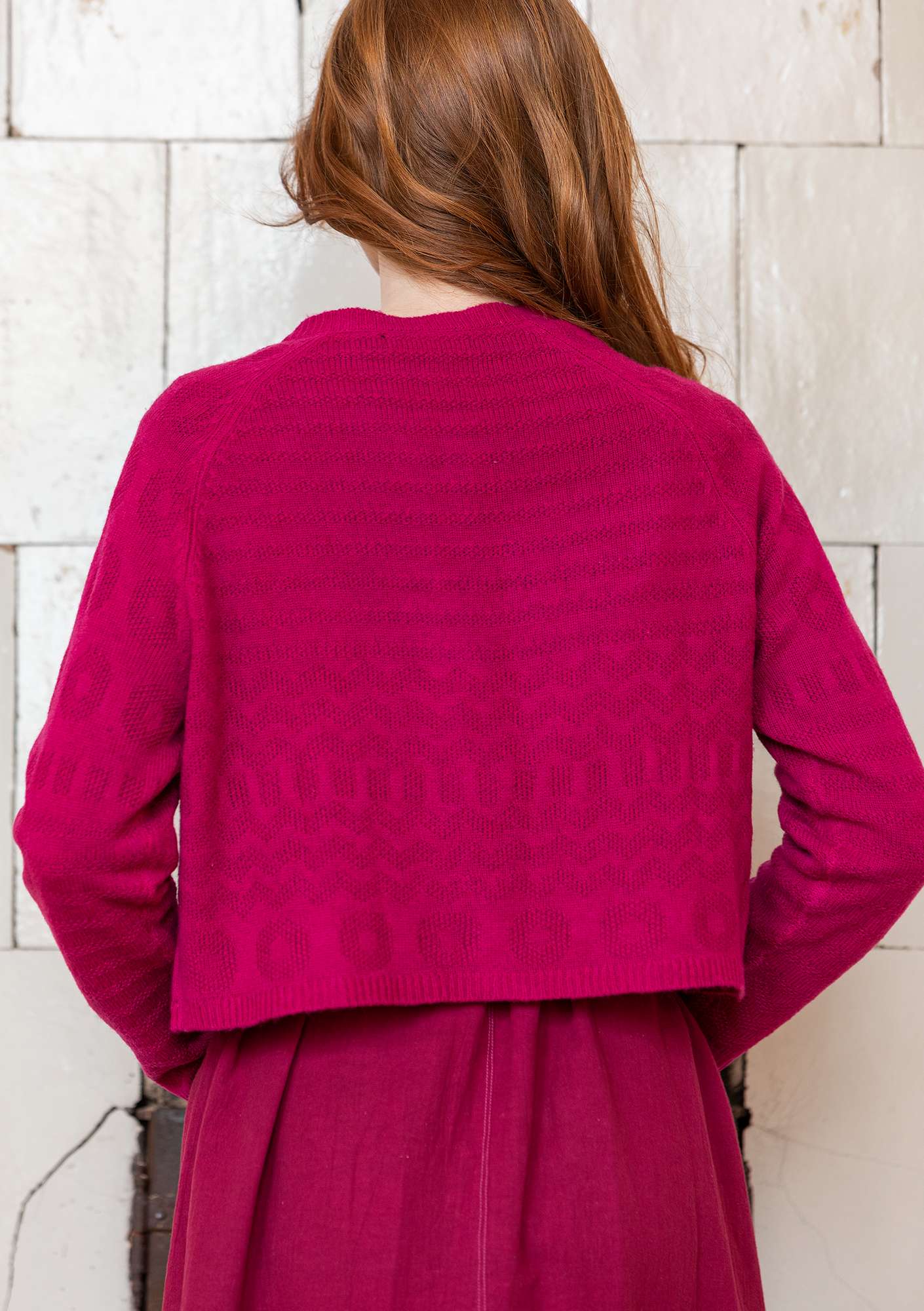 “Clove” cardigan in lambswool/recycled nylon cochineal thumbnail