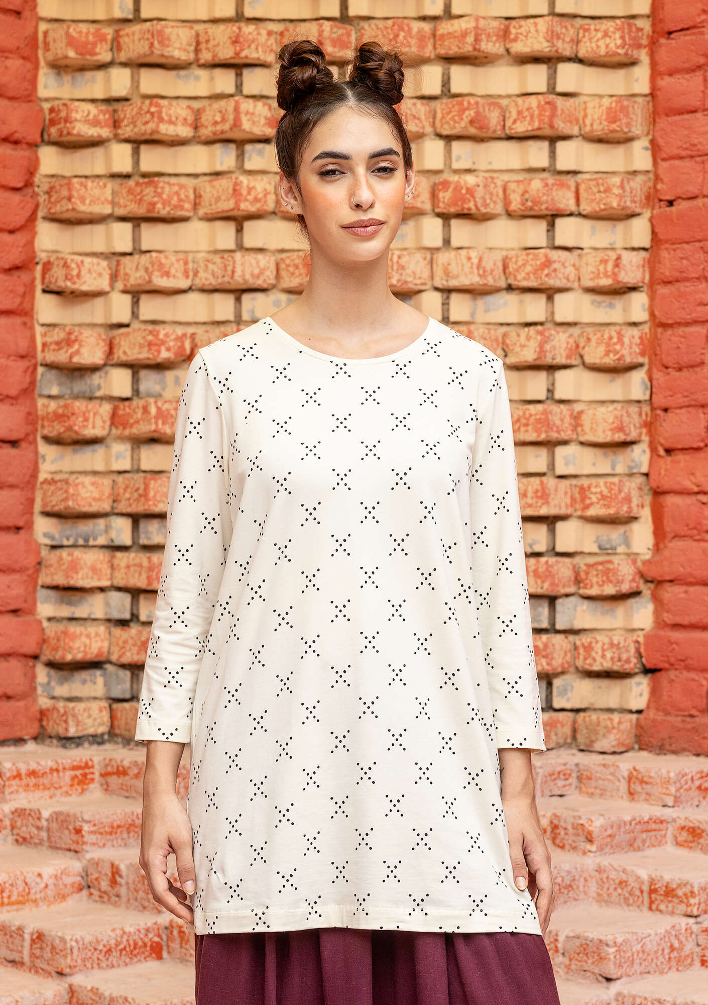 Crossing” jersey tunic in organic cotton/spandex gudrunsjoden.com