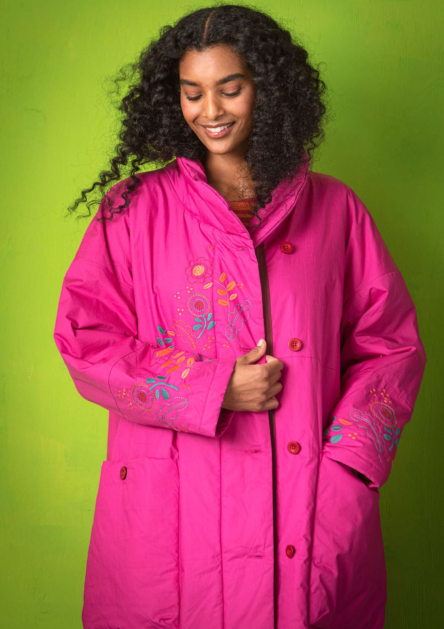 “Rimfrost” coat in organic/recycled cotton cerise