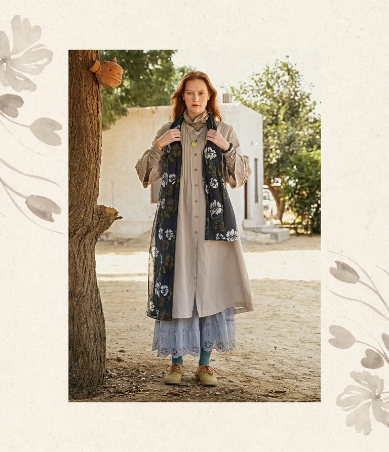 Woven “Sand” dress in organic cotton/linen