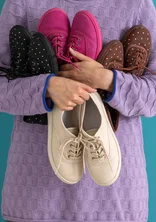 Chaussures ”Bianca” en tissu de coton biologique - plumes