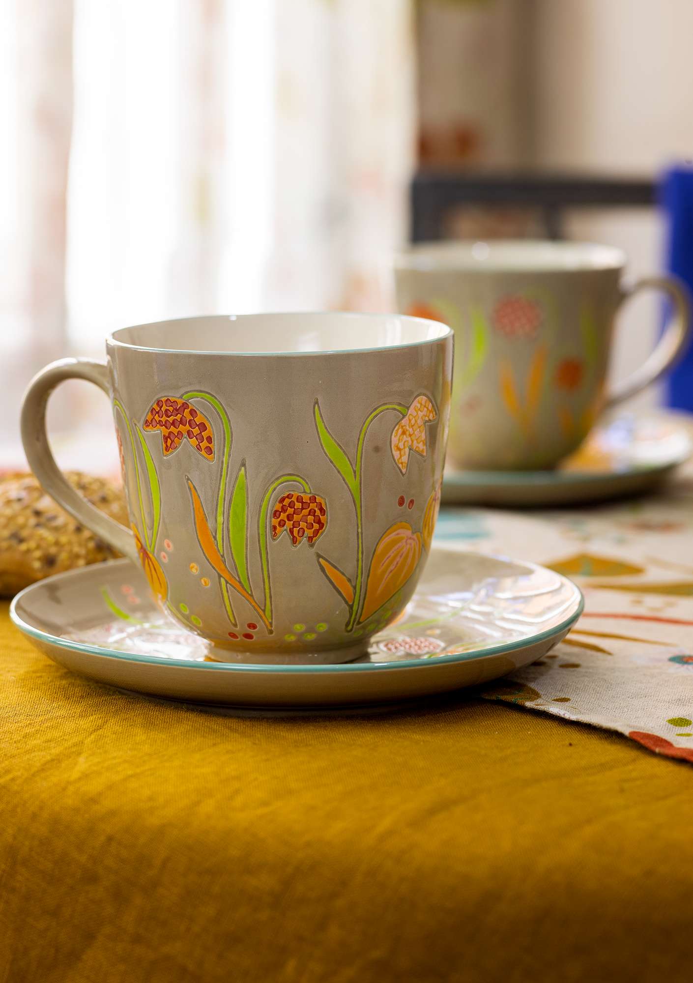 Tasse à thé ”Ängslilja” en céramique naturel thumbnail