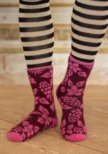 Geblümte Socken „Idun“ - aubergine