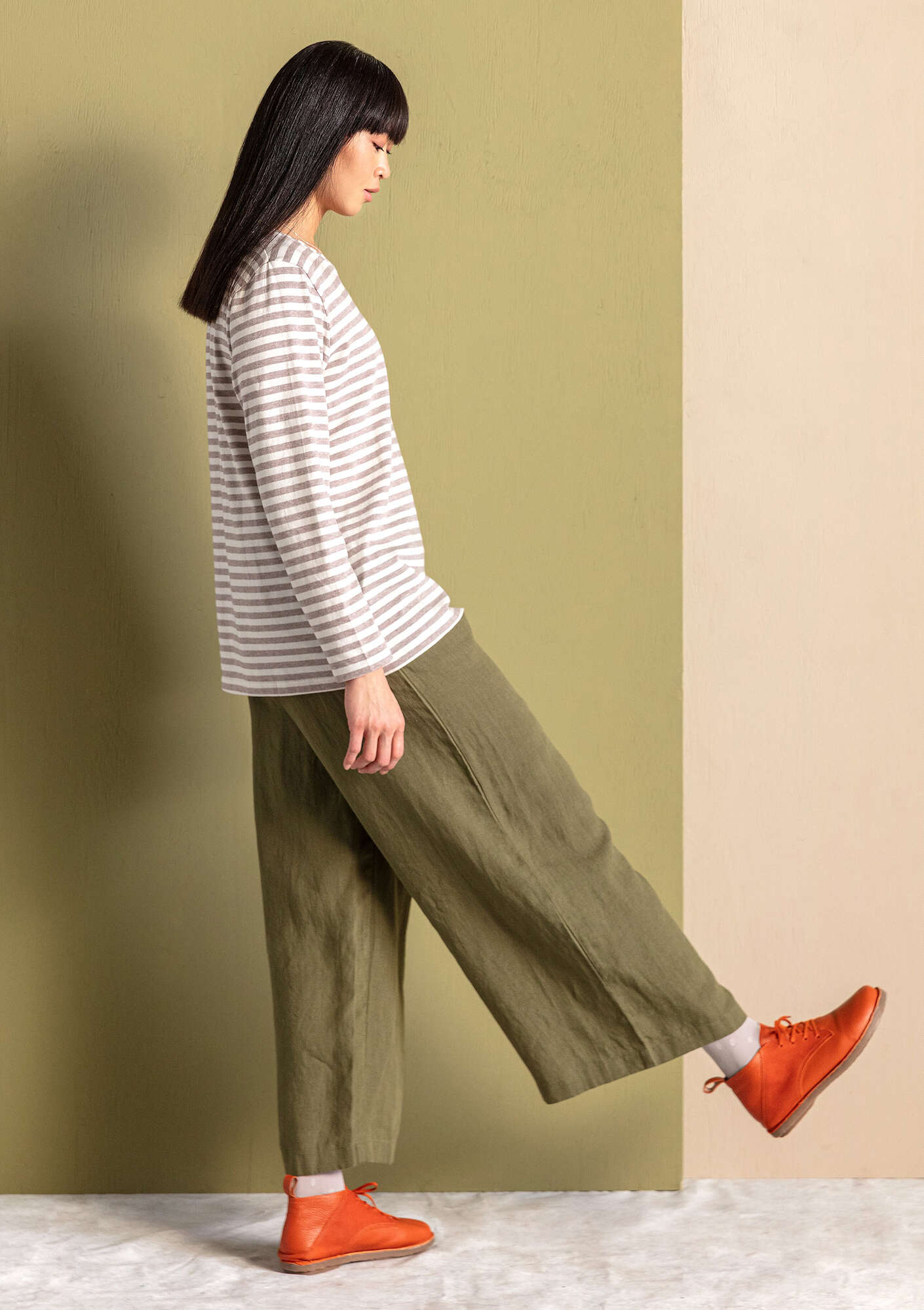 Fiona trousers in woven fabric cedar