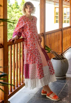 Robe tissée "Sona" en coton biologique - rouge vif