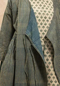Robe tissée ”Rose hip” en coton biologique - indigo vert