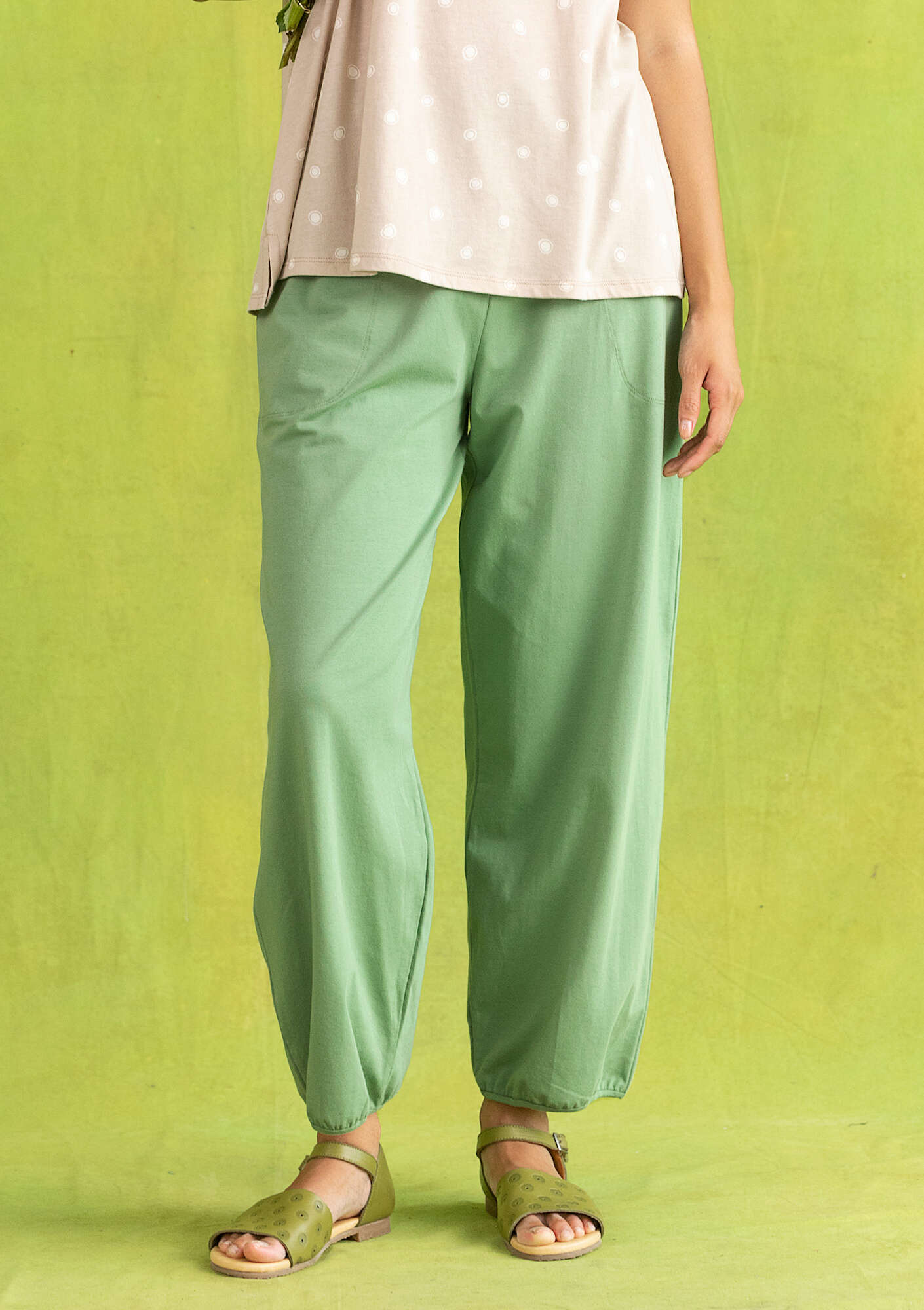 Jersey pants in organic cotton/spandex dusty green thumbnail