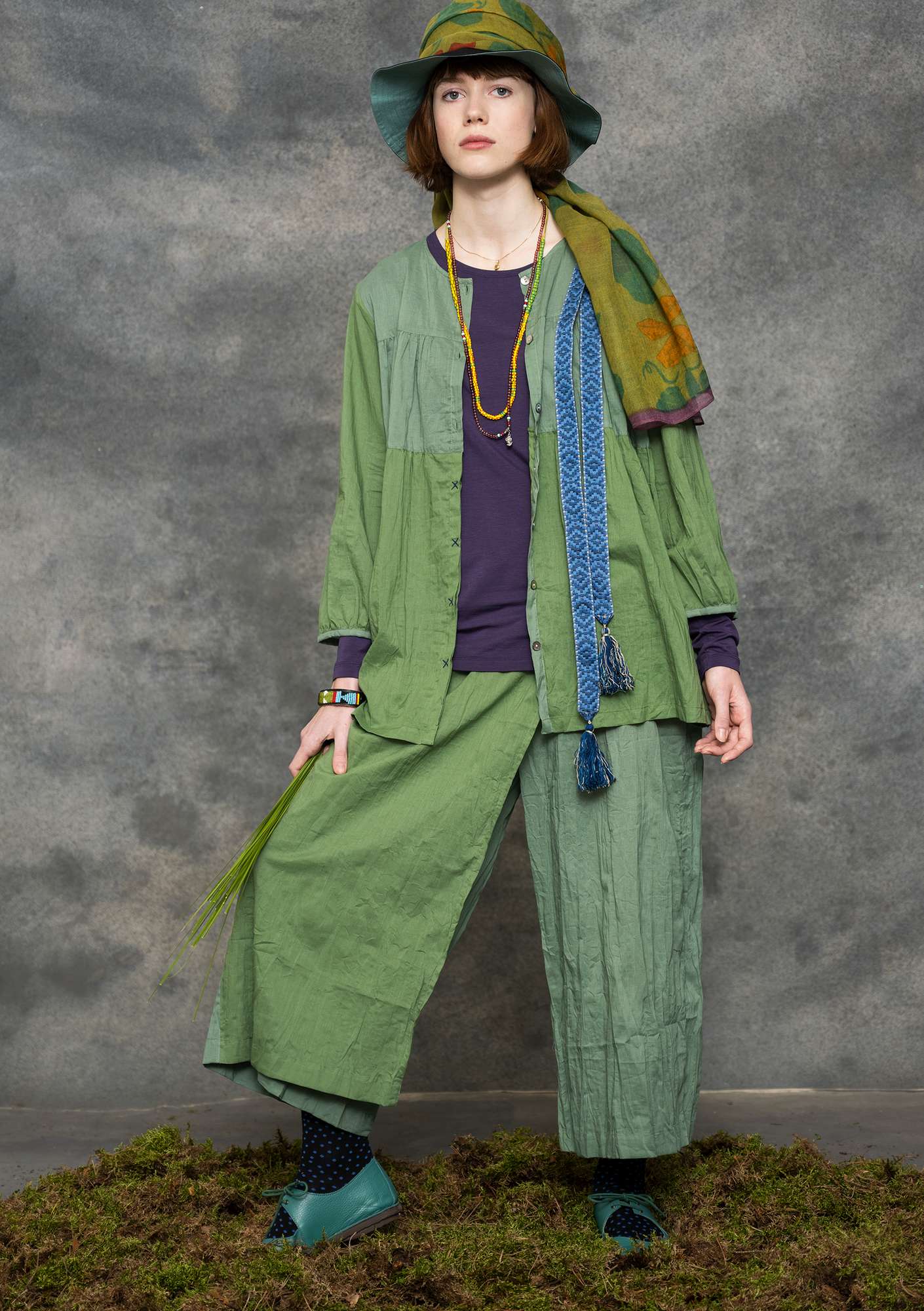 “Haiku” woven wrap pants in organic cotton ocean green thumbnail