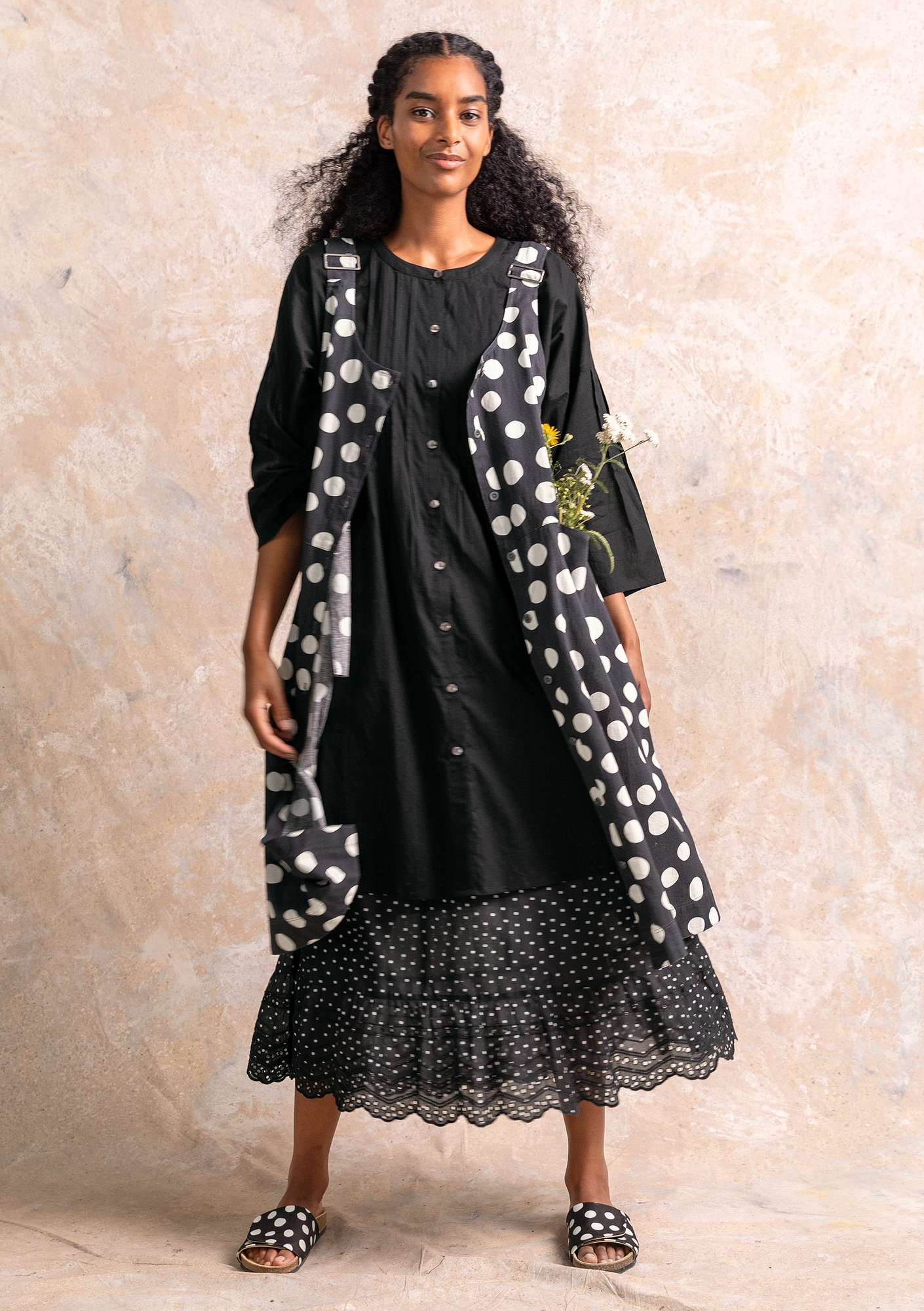 Balalaika-Kleid „Amber“ aus Öko-Baumwolle/Leinen schwarz-gemustert thumbnail