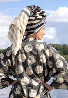 “Sunset” organic cotton bath towel - black