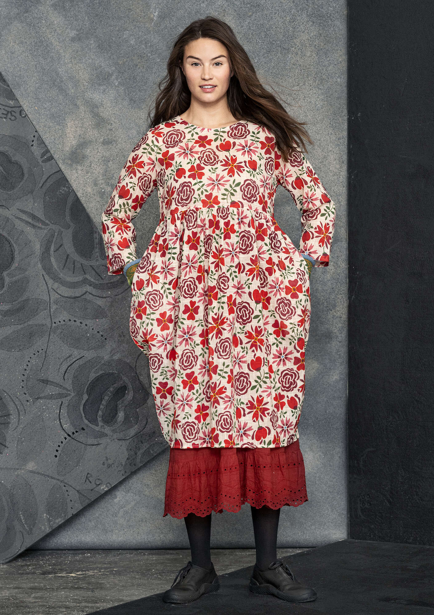 “Lisbeth” woven dress in organic cotton tomato