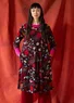 Robe "Fyrverkeri" en velours de coton biologique/polyester recyclé (aubergine/motif XS)