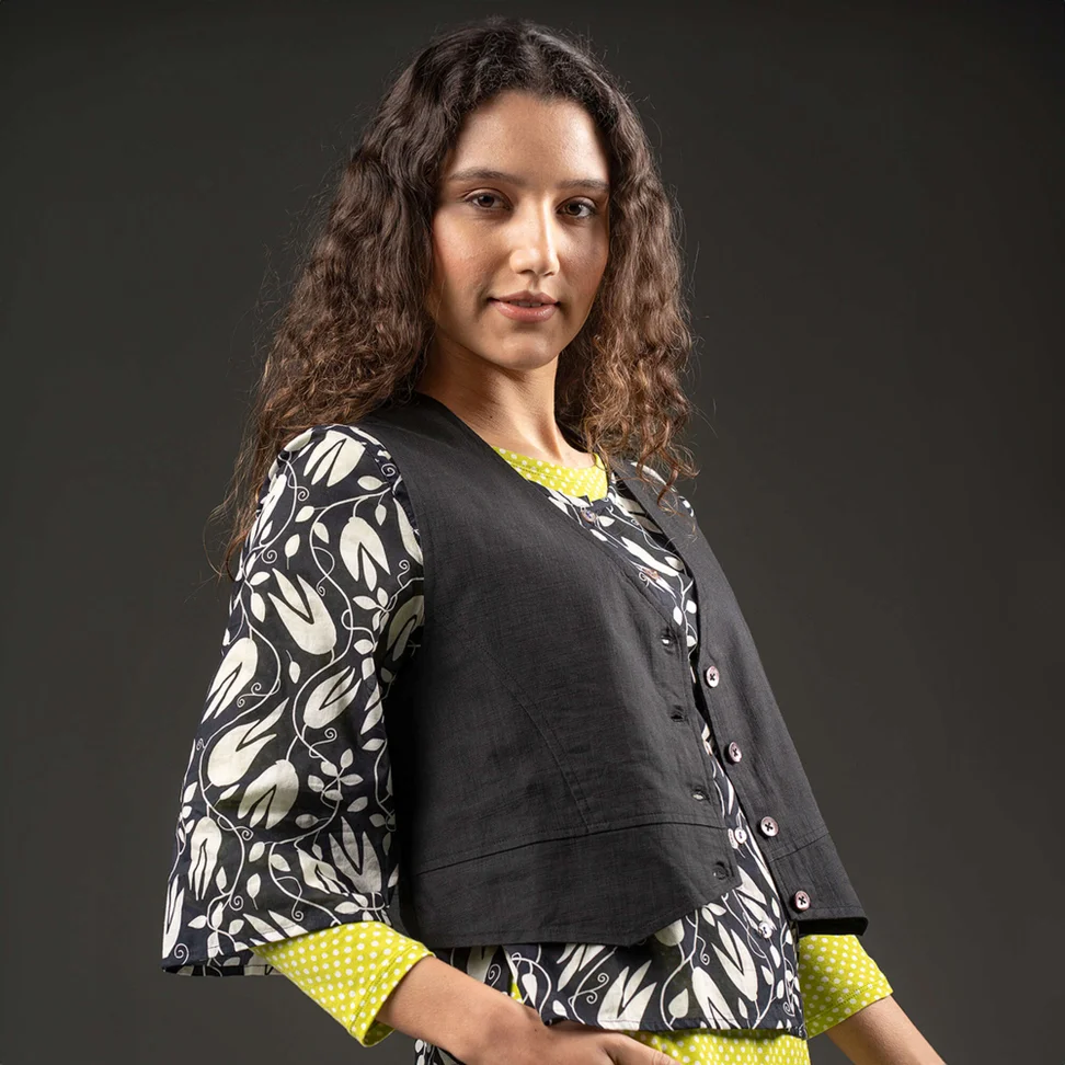 Gilet sans manches en coton biologique tissé - noir