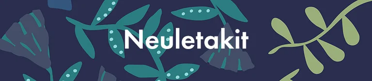 Sininen kuvio, jossa valkoinen teksti ”Neuletakit”. 