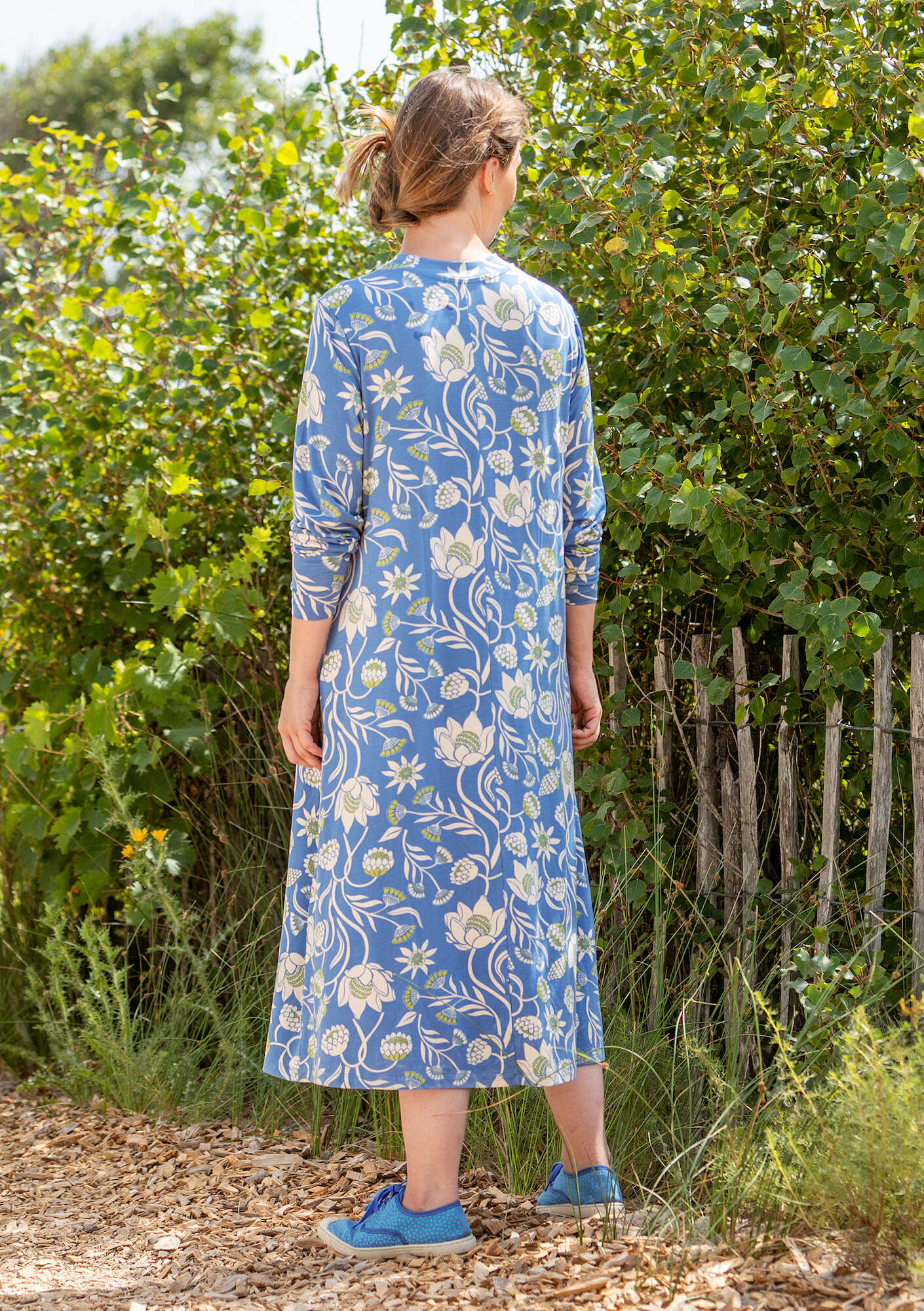 “Protea” jersey dress in lyocell/spandex flax blue