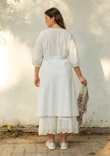Geweven jurk "Eka" van biologisch katoen - amandelmelk