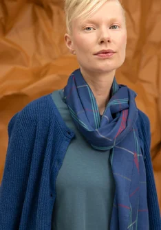 “Kari” woven cotton/wool scarf with a check pattern - indigo blue