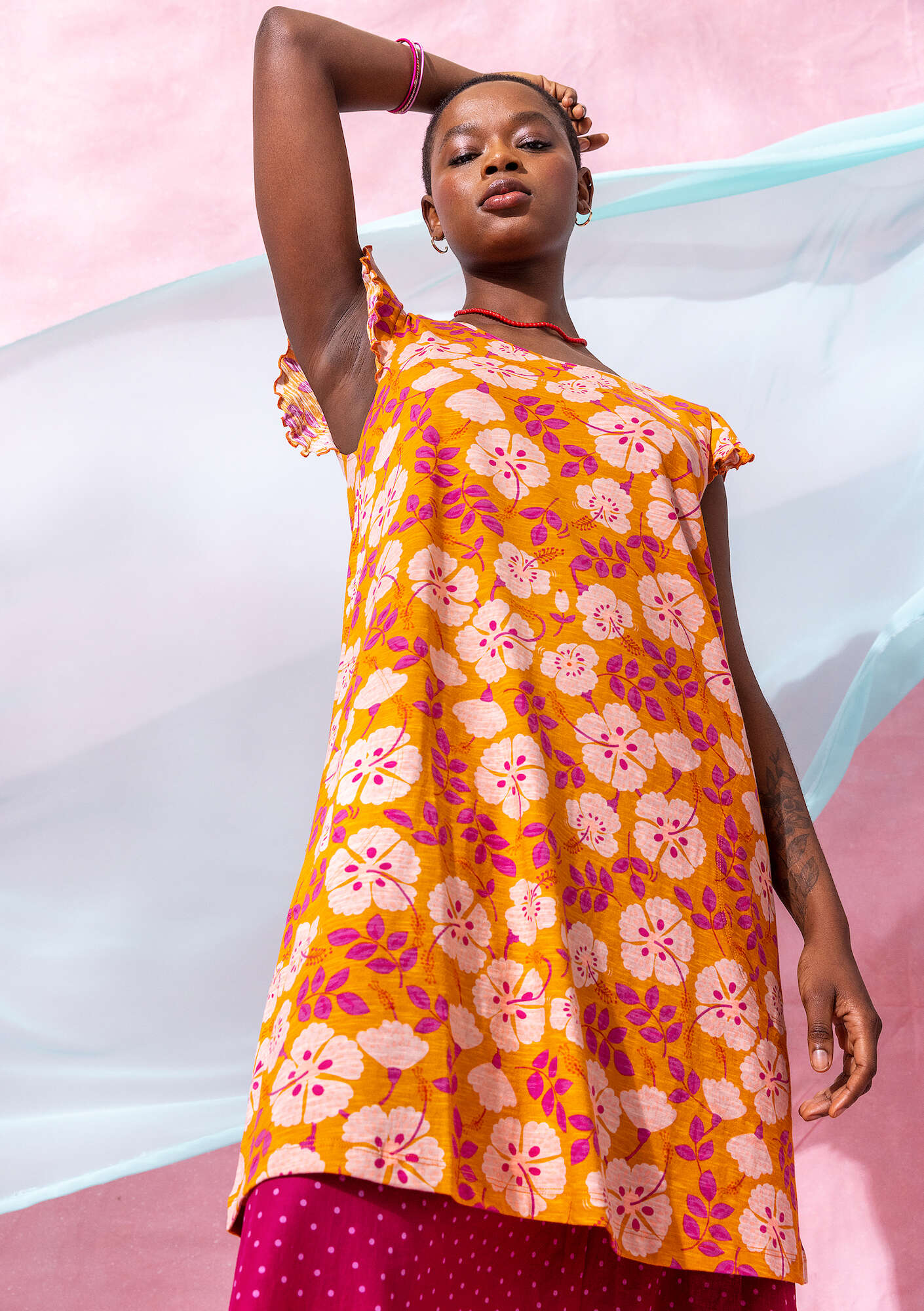 “Roselle” jersey dress in organic cotton marigold