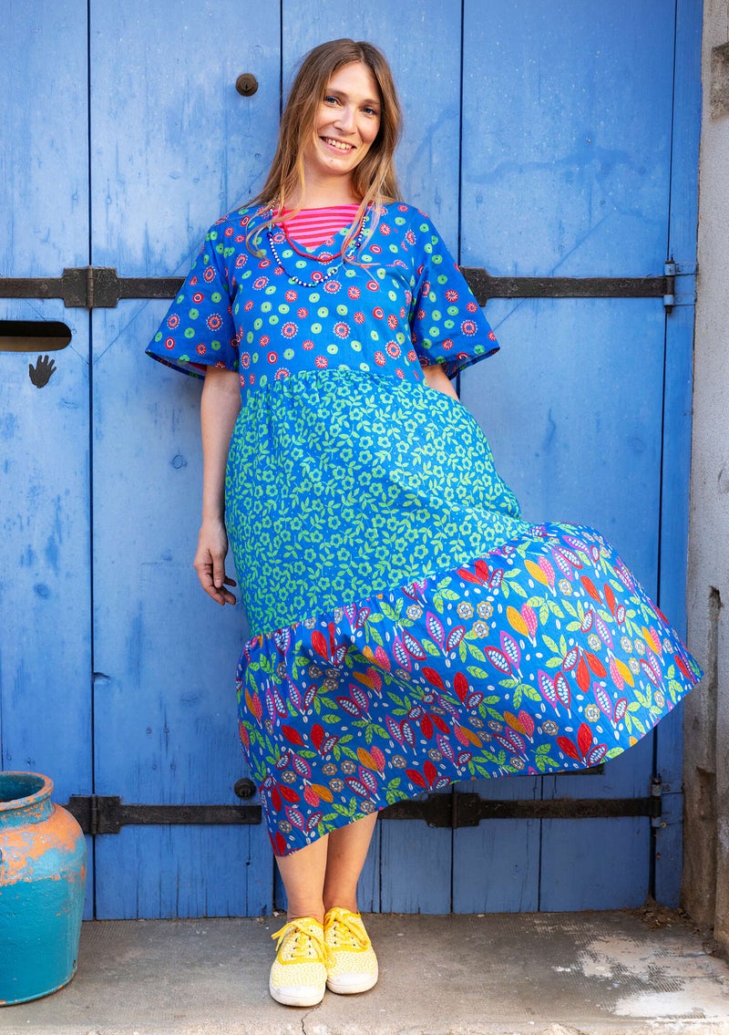 Vevd kjole «Havanna» i økologisk bomull kornblå