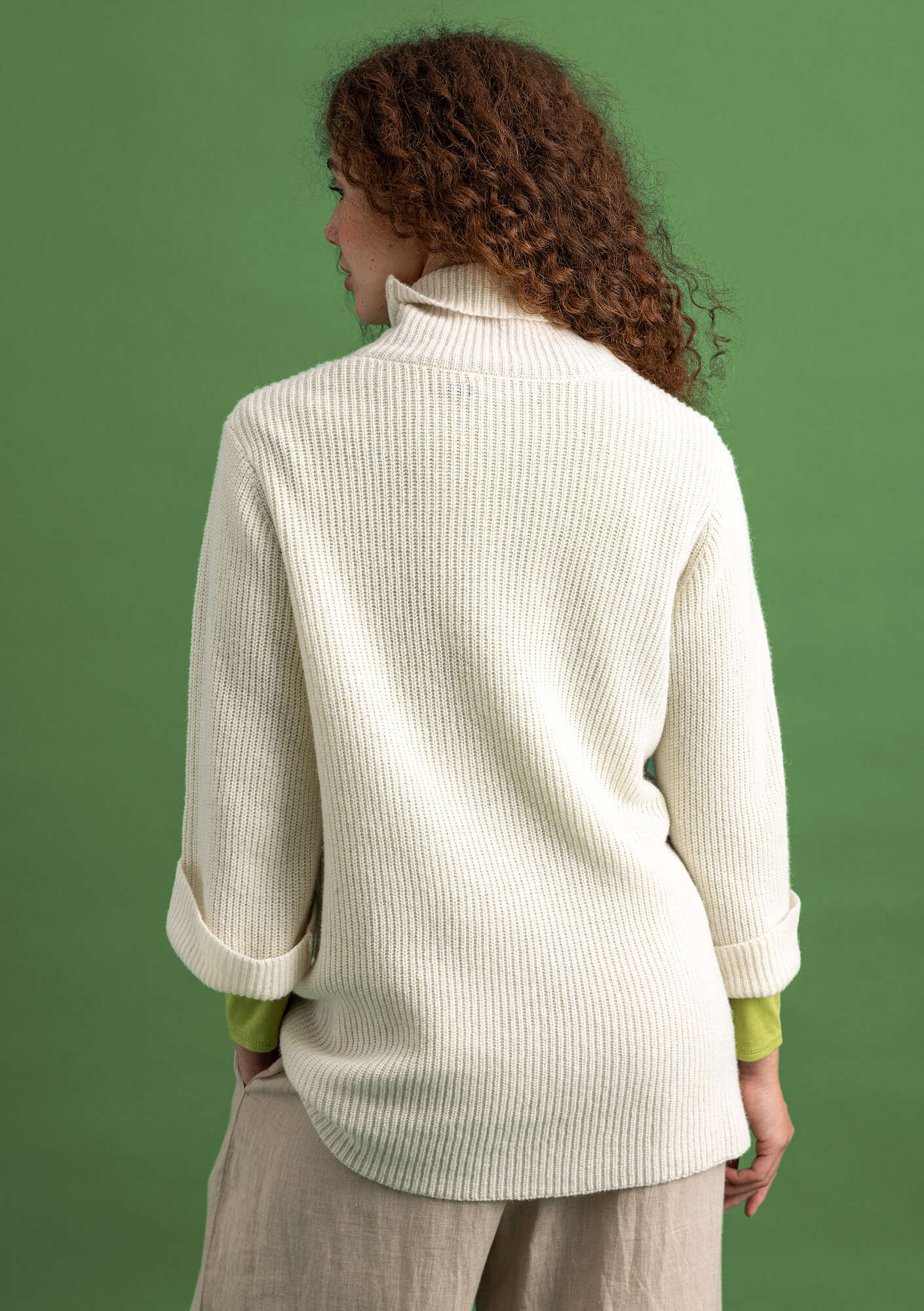 Lambswool polo-neck sweater undyed