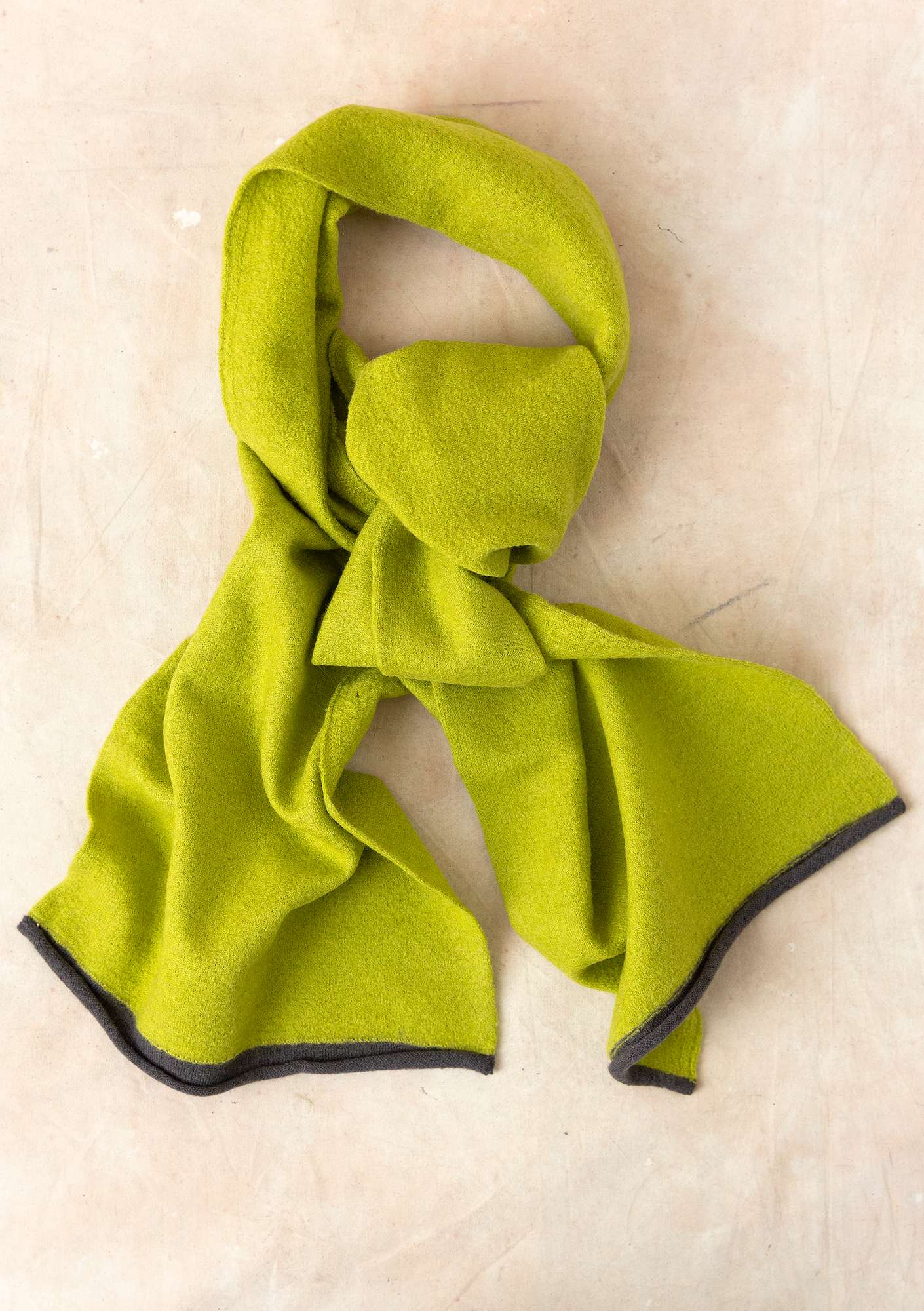 Knitted organic wool scarf leaf green thumbnail